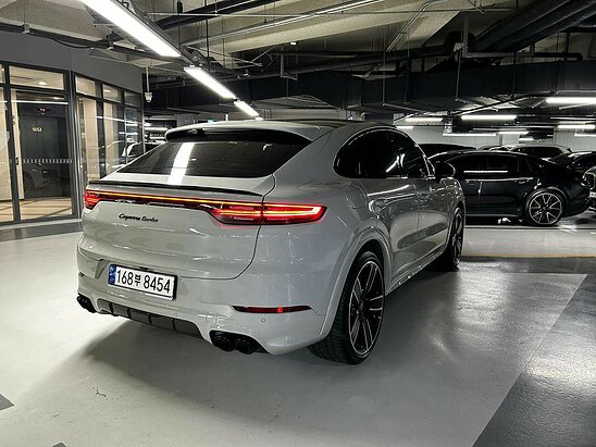 Porsche Cayenne Turbo 4.0 4WD AT (550 л.с.) Cayenne Turbo