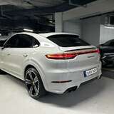 Porsche Cayenne Turbo 4.0 4WD AT (550 л.с.) Cayenne Turbo