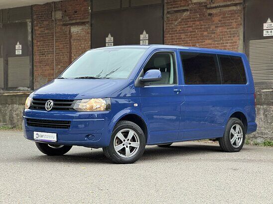 Volkswagen Transporter 2.0 TDI DSG (140 л.с.) Kombi