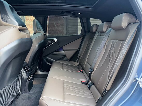 BMW X3 20d 2.0 xDrive Steptronic (197 л.с.)