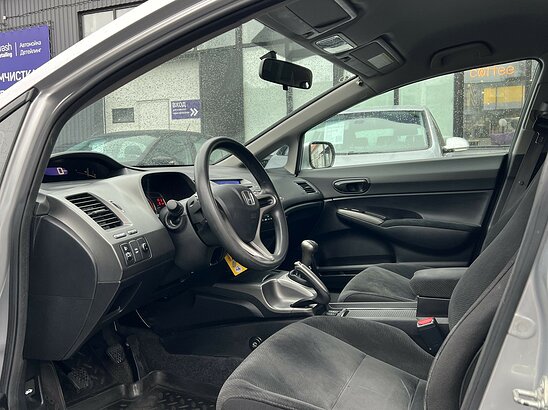 Honda Civic 1.8 MT (140 л.с.)