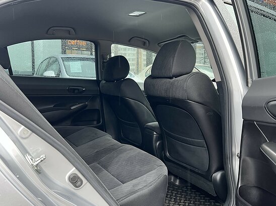 Honda Civic 1.8 MT (140 л.с.)