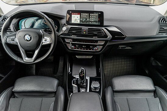 BMW X3 20d 2.0 xDrive Steptronic (190 л.с.) xLine