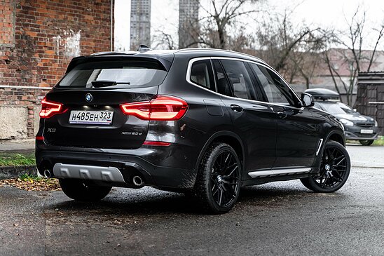 BMW X3 20d 2.0 xDrive Steptronic (190 л.с.) xLine