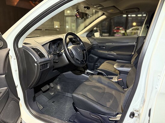 Mitsubishi ASX 2.0 4WD CVT (150 л.с.) Intense