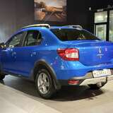 Renault Logan Stepway 1.6 MT (113 л.с.) Drive