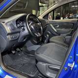 Renault Logan Stepway 1.6 MT (113 л.с.) Drive