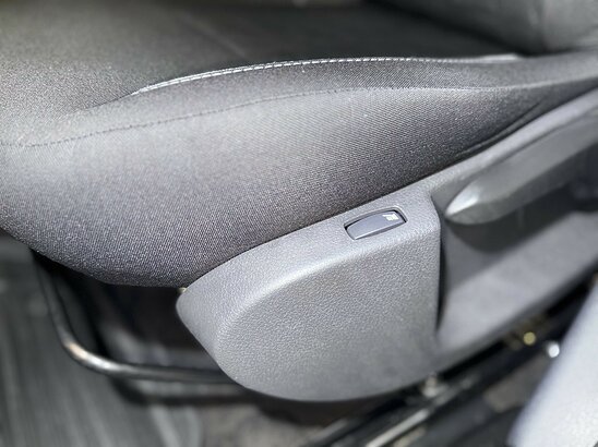 Renault Logan Stepway 1.6 MT (113 л.с.) Drive