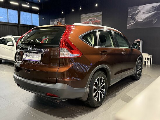 Honda CR-V 2.0 4WD MT (150 л.с.) Elegance