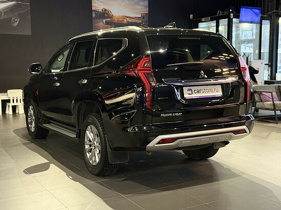 Mitsubishi Pajero Sport 2.4 D 4WD AT (181 л.с.) Instyle