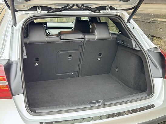 Mercedes-Benz GLA-класс GLA 200 1.6 7G-DCT (150 л.с.) Urban Night Edition