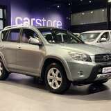 Toyota RAV4 2.4 4WD AT (170 л.с.) Сол