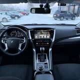 Mitsubishi Pajero Sport 3.0 4WD AT (209 л.с.) Instyle