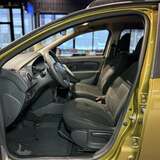 Renault Sandero Stepway 1.6 MT (82 л.с.) Confort