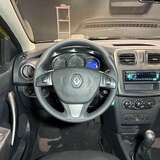 Renault Sandero Stepway 1.6 MT (82 л.с.) Confort