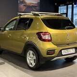 Renault Sandero Stepway 1.6 MT (82 л.с.) Confort