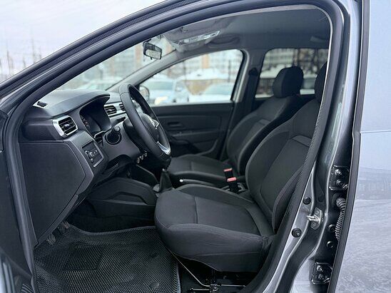 Renault Duster 2.0 4WD MT (143 л.с.) Drive