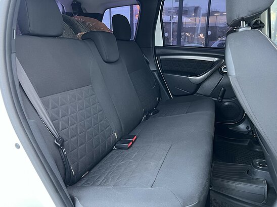 Renault Duster 1.6 4WD MT (114 л.с.) Drive