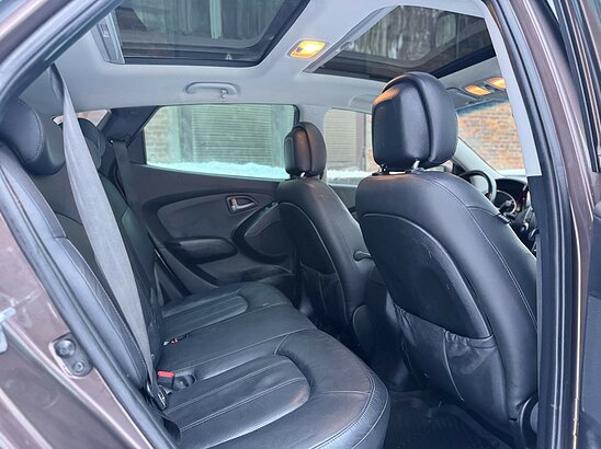 Hyundai ix35 2.0 4WD AT (150 л.с.) Style