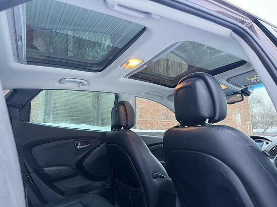 Hyundai ix35 2.0 4WD AT (150 л.с.) Style