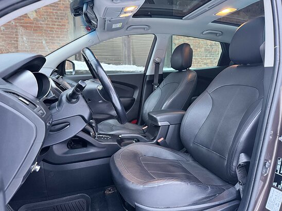 Hyundai ix35 2.0 4WD AT (150 л.с.) Style