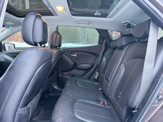 Hyundai ix35 2.0 4WD AT (150 л.с.) Style