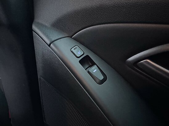 Hyundai ix35 2.0 4WD AT (150 л.с.) Style