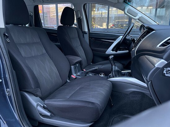 Mitsubishi Pajero Sport 2.4 DI-D 4WD MT (181 л.с.) Invite