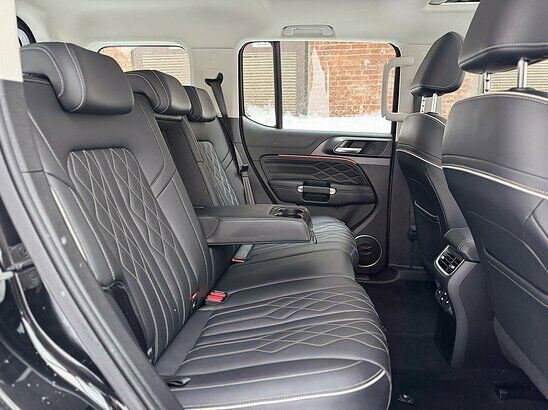 Tank 300 2.0 4WD AT (220 л.с.) Adventure