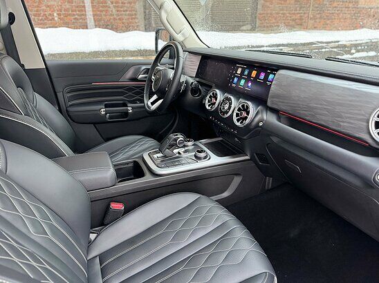 Tank 300 2.0 4WD AT (220 л.с.) Adventure