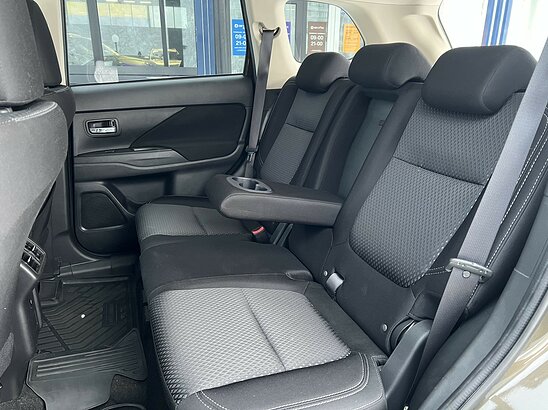 Mitsubishi Outlander 2.0 4WD CVT (146 л.с.) Intense+