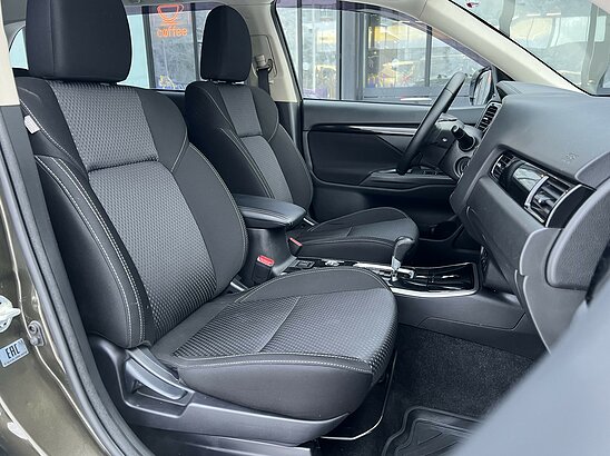 Mitsubishi Outlander 2.0 4WD CVT (146 л.с.) Intense+
