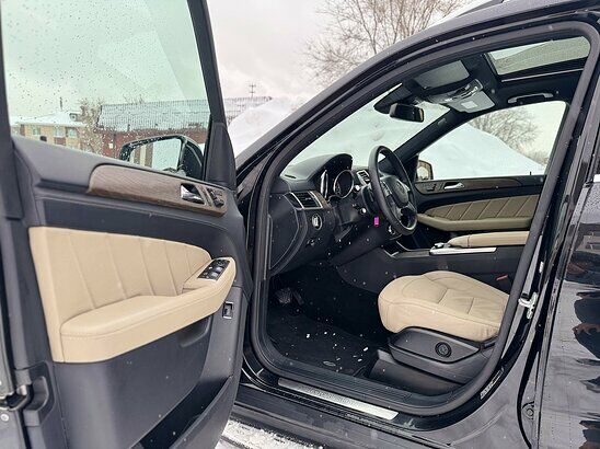 Mercedes-Benz GL-класс GL 350d 3.0 4MATIC 7G-Tronic (249 л.с.) Особая серия