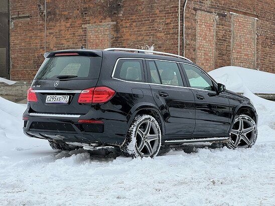 Mercedes-Benz GL-класс GL 350d 3.0 4MATIC 7G-Tronic (249 л.с.) Особая серия