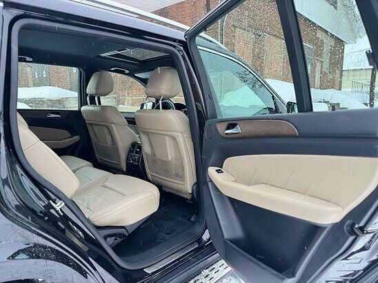 Mercedes-Benz GL-класс GL 350d 3.0 4MATIC 7G-Tronic (249 л.с.) Особая серия