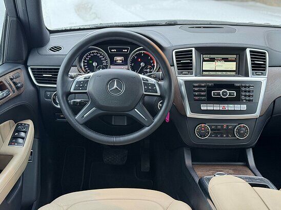 Mercedes-Benz GL-класс GL 350d 3.0 4MATIC 7G-Tronic (249 л.с.) Особая серия