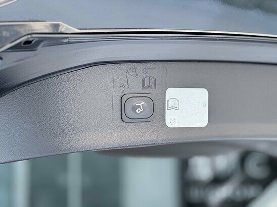 Ford Kuga 1.5 EcoBoost 4WD AT (150 л.с.) Titanium