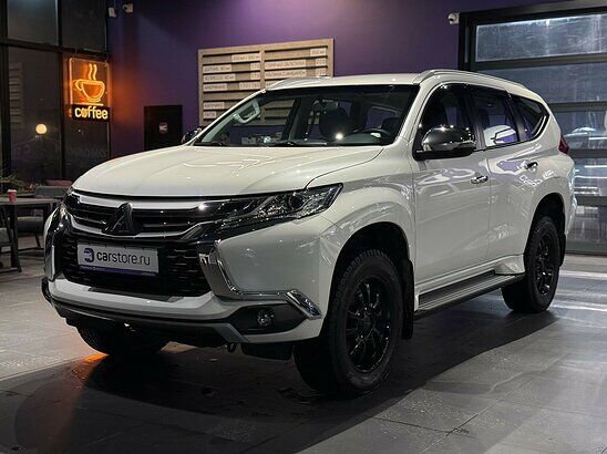 Mitsubishi Pajero Sport 2.4 4WD MT (181 л.с.) Invite