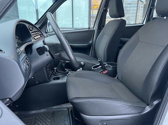 ВАЗ (LADA) Niva Travel 1.7 MT (80 л.с.) Classic