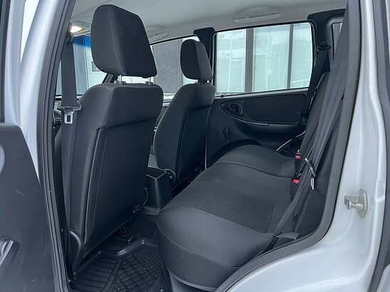 ВАЗ (LADA) Niva Travel 1.7 MT (80 л.с.) Classic