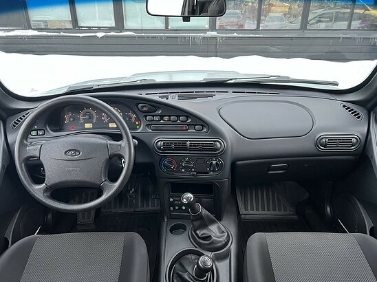 ВАЗ (LADA) Niva Travel 1.7 MT (80 л.с.) Classic