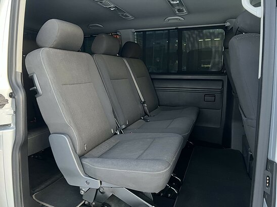 Volkswagen Caravelle 2.0 TDI MT (150 л.с.)