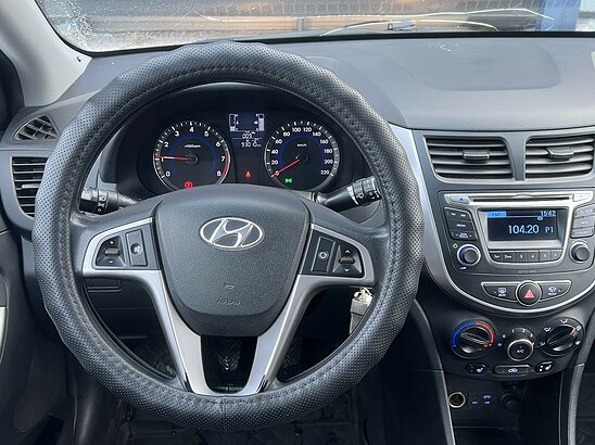 Hyundai Solaris 1.4 MT (107 л.с.) Comfort