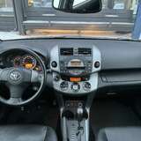 Toyota RAV4 2.4 4WD AT (170 л.с.) Сол
