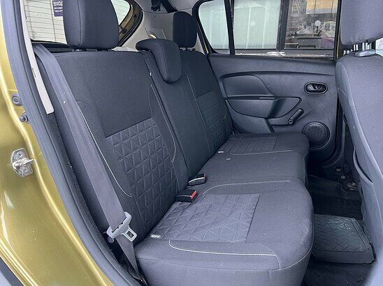 Renault Sandero Stepway 1.6 MT (82 л.с.) Confort