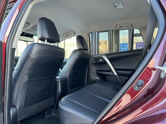 Toyota RAV4 2.0 4WD CVT (146 л.с.) Prestige