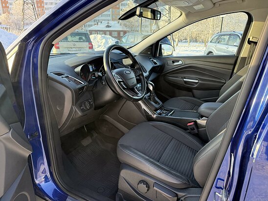 Ford Kuga 1.5 EcoBoost 4WD AT (150 л.с.) Titanium Plus