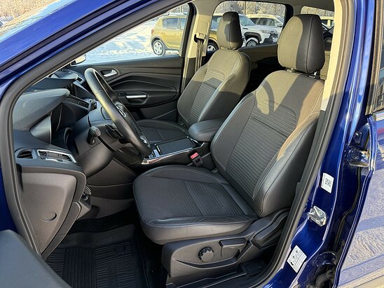 Ford Kuga 1.5 EcoBoost 4WD AT (150 л.с.) Titanium Plus