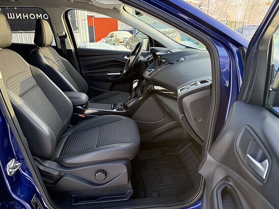 Ford Kuga 1.5 EcoBoost 4WD AT (150 л.с.) Titanium Plus