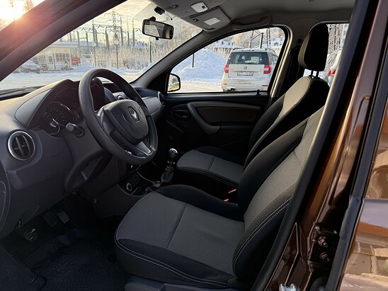 Renault Duster 1.6 4WD MT (114 л.с.) Drive